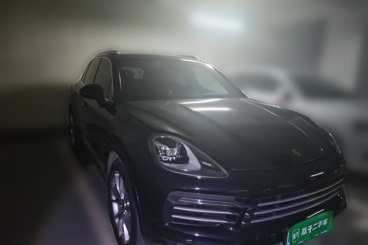 Used Porsche Cayenne 2019 Cayenne 3.0T Front Right 45 Deg