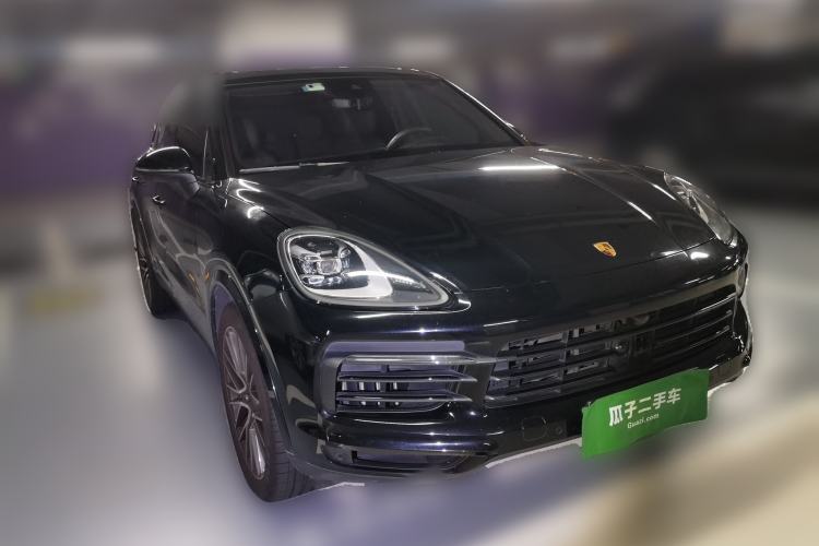 Used Porsche Cayenne 2019 Cayenne 3.0T Front Right 45 Deg