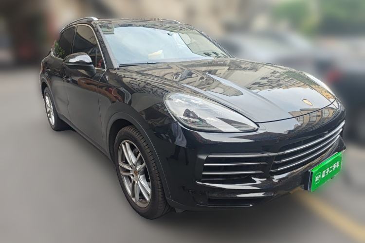 Used Porsche Cayenne 2019 Cayenne 3.0T Front Right 45 Deg