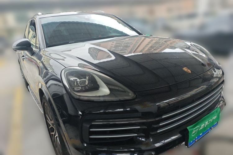 Used Porsche Cayenne 2019 Cayenne 3.0T Front Right 45 Deg
