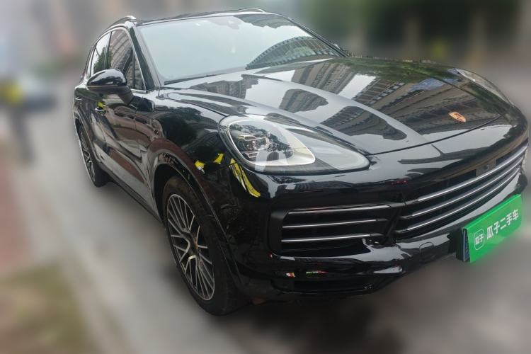 Used Porsche Cayenne 2019 Cayenne 3.0T Front Right 45 Deg