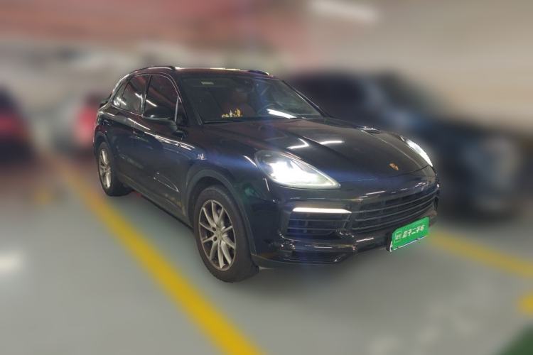 Used Porsche Cayenne 2019 Cayenne 3.0T Front Right 45 Deg