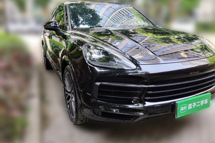 Used Porsche Cayenne 2019 Cayenne 3.0T Front Right 45 Deg