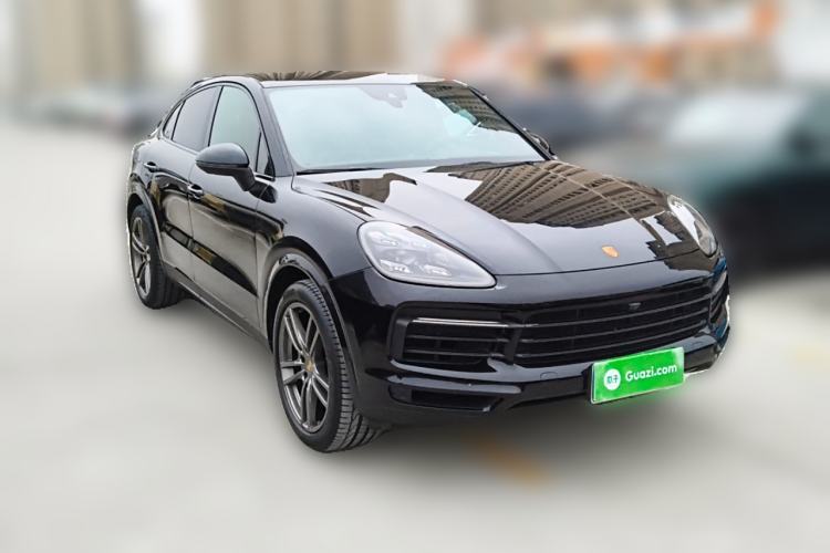 Used Porsche Cayenne 2019 Cayenne Coupé 3.0T Front Right 45 Deg