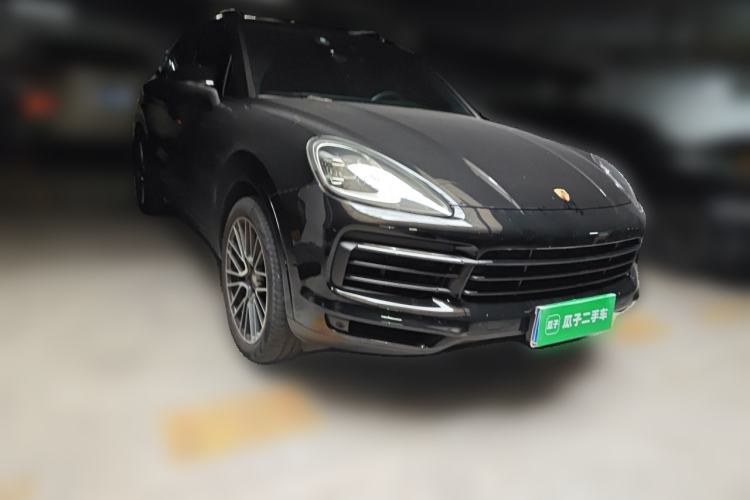 Used Porsche Cayenne 2019 Cayenne 3.0T Front Right 45 Deg