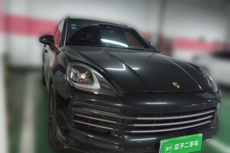 Used Porsche Cayenne 2019 Cayenne 3.0T Front Right 45 Deg