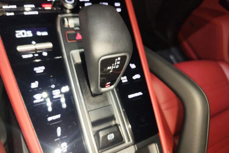 Used Porsche Cayenne 2019 Cayenne 3.0T Gear Lever