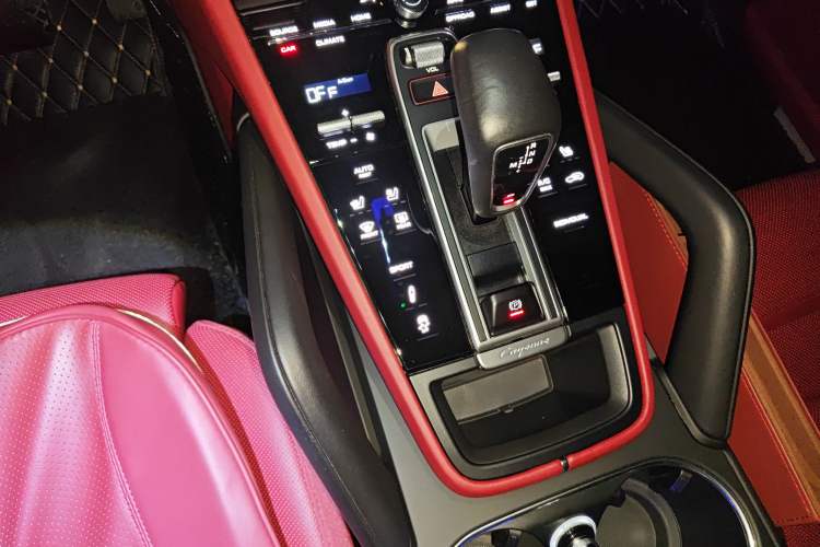 Used Porsche Cayenne 2019 Cayenne 3.0T Gear Lever