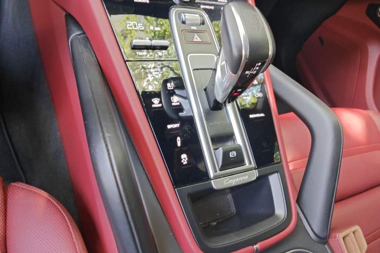 Used Porsche Cayenne 2019 Cayenne 3.0T Gear Lever