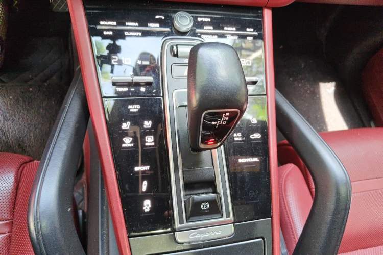 Used Porsche Cayenne  Gear Lever