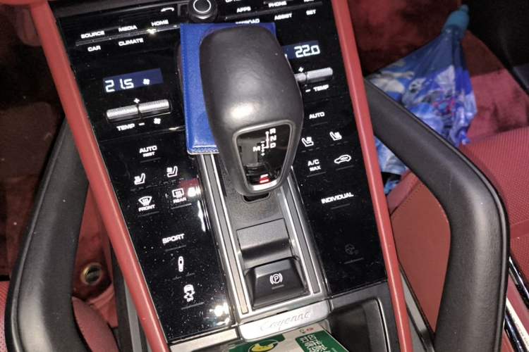 Used Porsche Cayenne 2019 Cayenne 3.0T Gear Lever