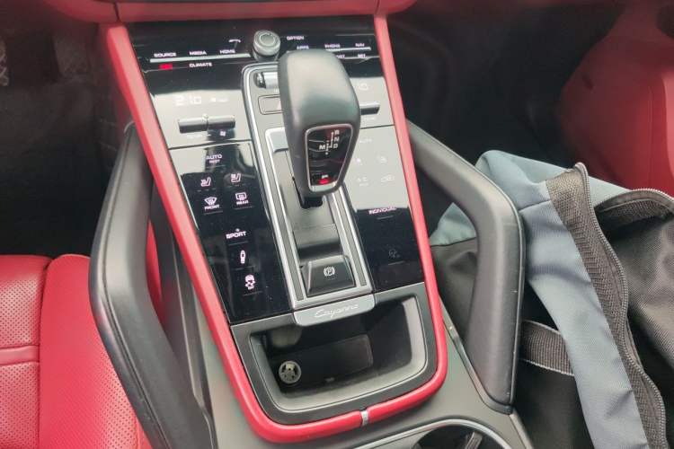 Used Porsche Cayenne 2019 Cayenne 3.0T Gear Lever