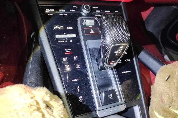 Used Porsche Cayenne 2019 Cayenne 3.0T Gear Lever