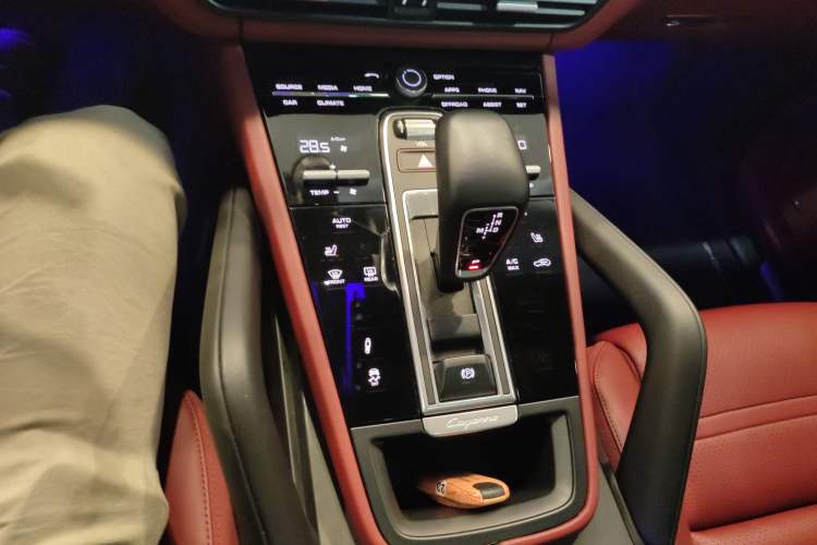Used Porsche Cayenne 2019 Cayenne 3.0T Gear Lever