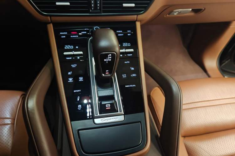 Used Porsche Cayenne 2019 Cayenne 3.0T Gear Lever