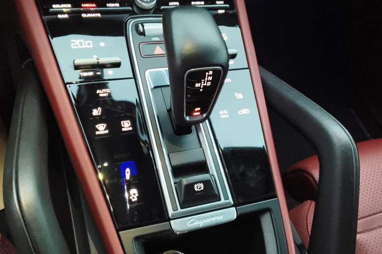Used Porsche Cayenne 2019 Cayenne Coupé 3.0T Gear Lever