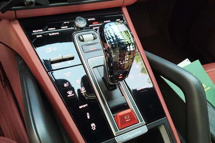 Used Porsche Cayenne 2019 Cayenne 3.0T Gear Lever