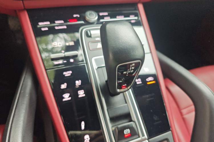 Used Porsche Cayenne 2019 Cayenne 3.0T Gear Lever