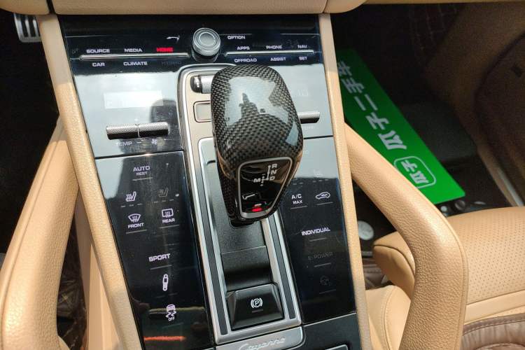Used Porsche Cayenne 2019 Cayenne 3.0T Gear Lever