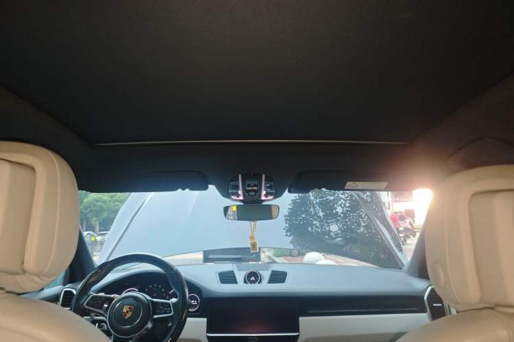 Used Porsche Cayenne 2019 Cayenne 3.0T Headliner
