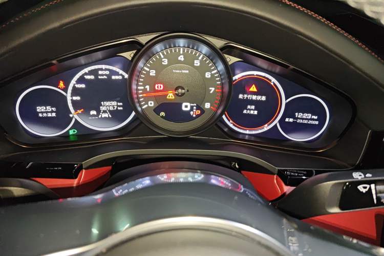 Used Porsche Cayenne 2019 Cayenne 3.0T Instrument Cluster