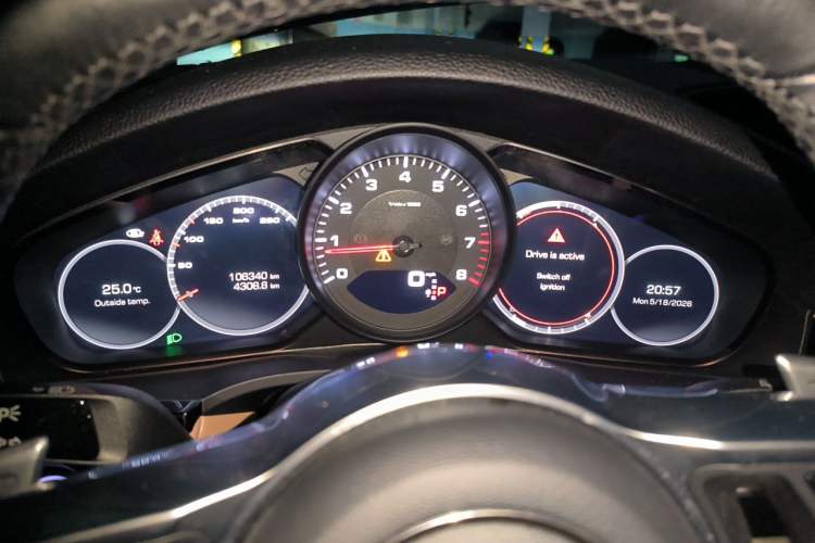 Used Porsche Cayenne 2019 Cayenne 3.0T Instrument Cluster