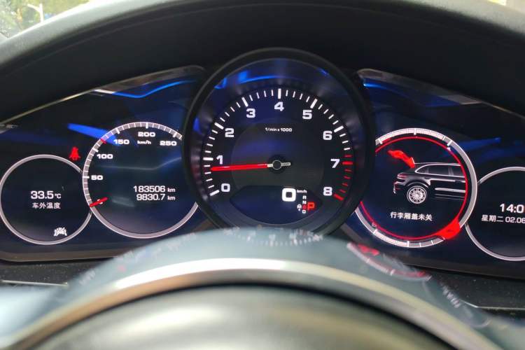 Used Porsche Cayenne 2019 Cayenne 3.0T Instrument Cluster