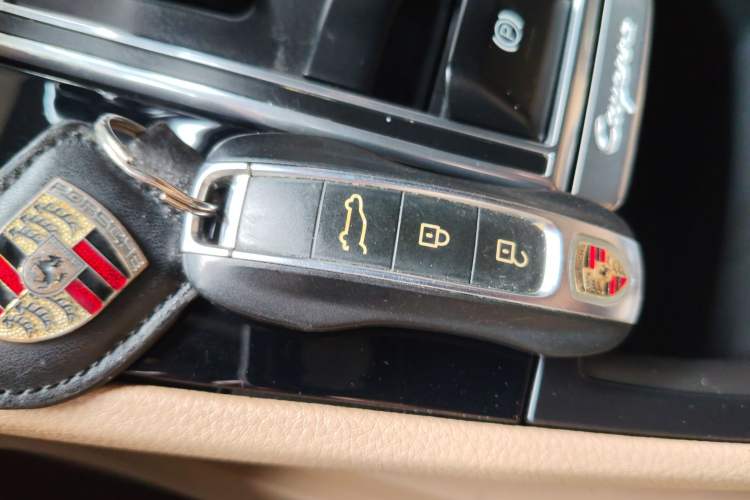 Used Porsche Cayenne 2019 Cayenne 3.0T Interior 1
