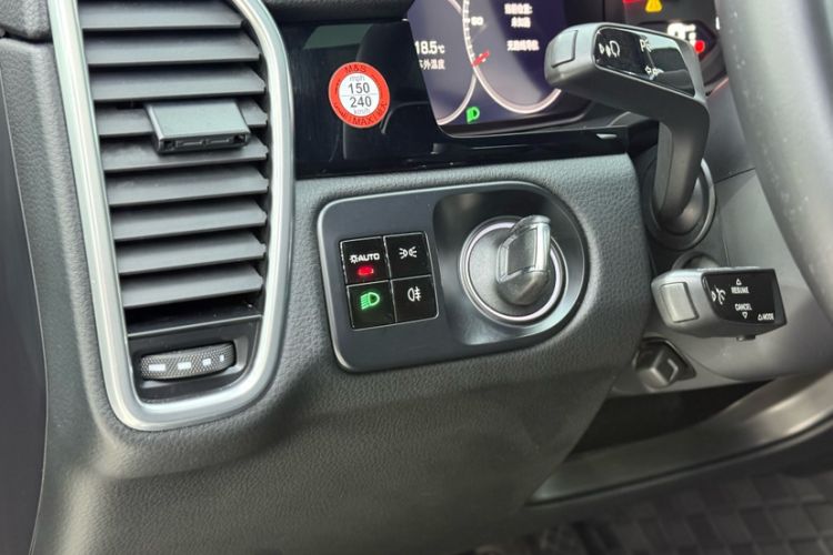 Used Porsche Cayenne 2019 Cayenne 3.0T Interior 10