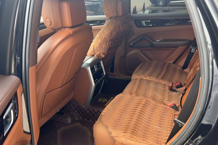 Used Porsche Cayenne 2019 Cayenne 3.0T Interior 2