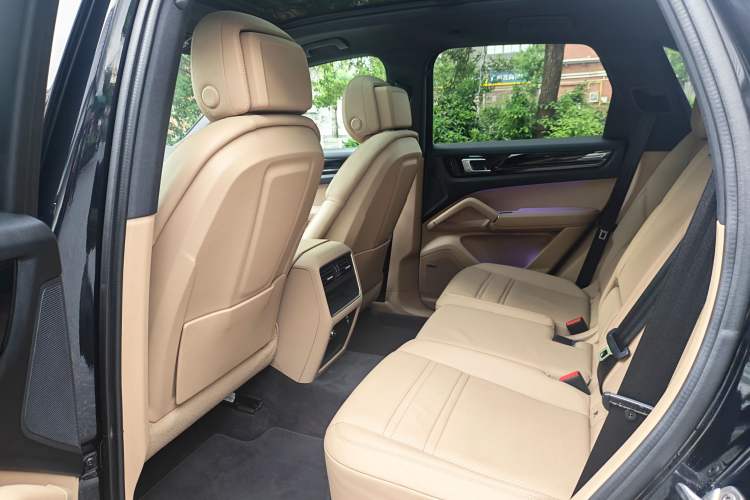 Used Porsche Cayenne 2019 Cayenne 3.0T Interior 3