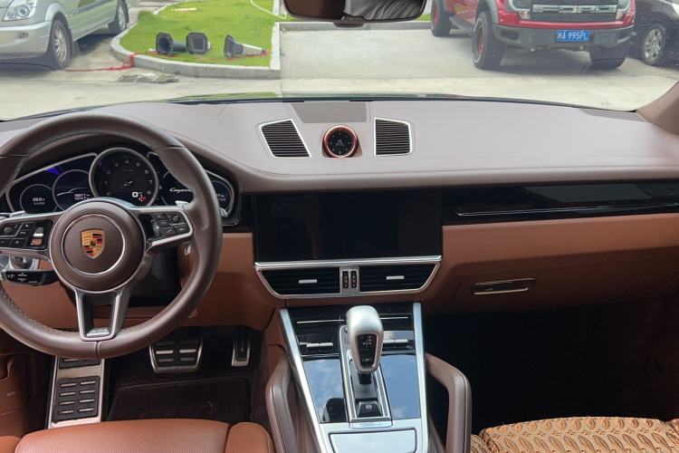 Used Porsche Cayenne 2019 Cayenne 3.0T Interior 3