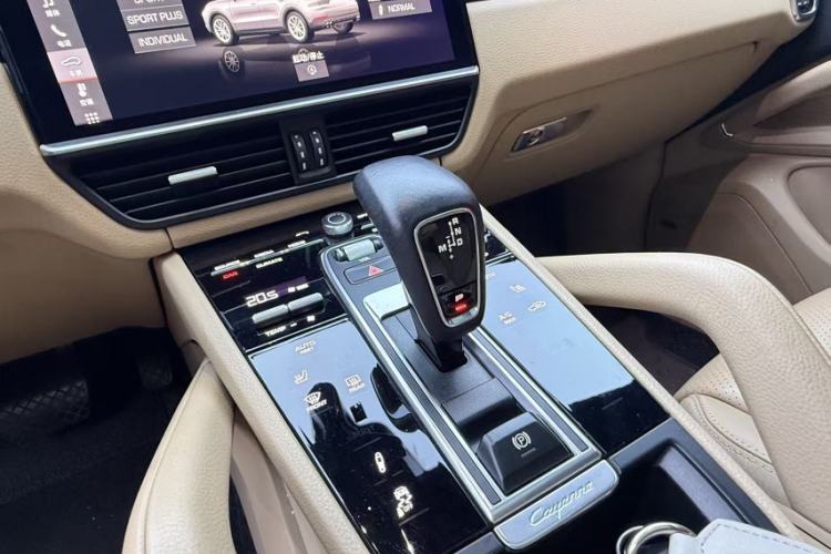 Used Porsche Cayenne 2019 Cayenne 3.0T Interior 3