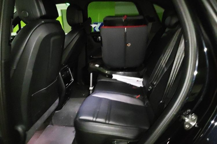Used Porsche Cayenne 2019 Cayenne 3.0T Interior 4