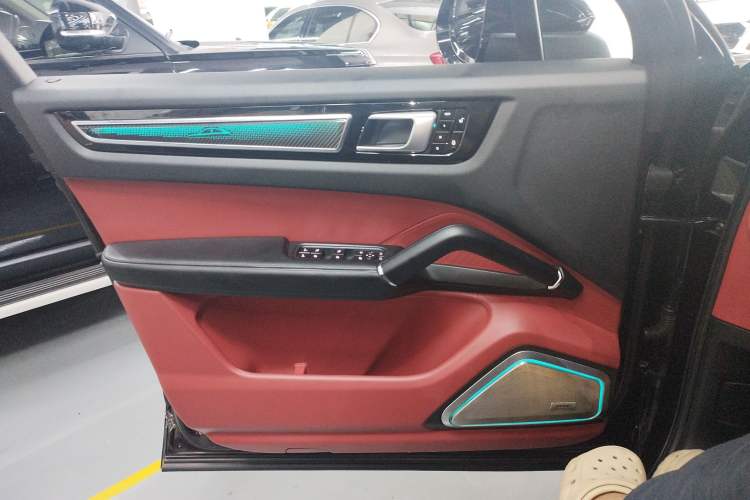 Used Porsche Cayenne 2019 Cayenne 3.0T Interior 7