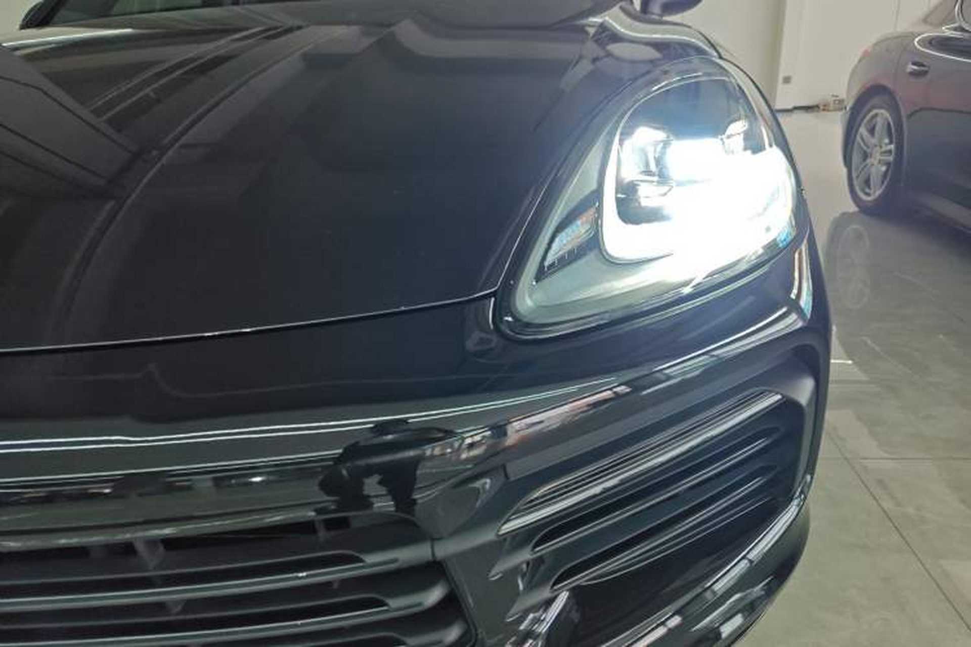 Used Porsche Cayenne 2019 Cayenne 3.0T Left Front Headlight