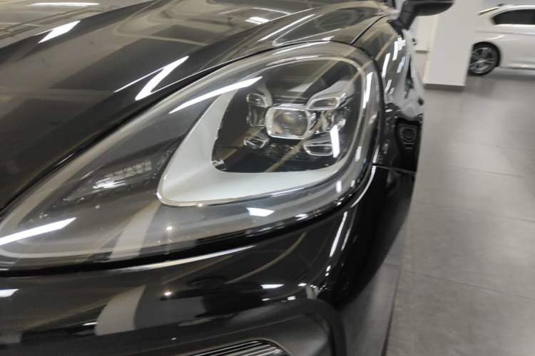 Used Porsche Cayenne 2019 Cayenne 3.0T Left Front Headlight