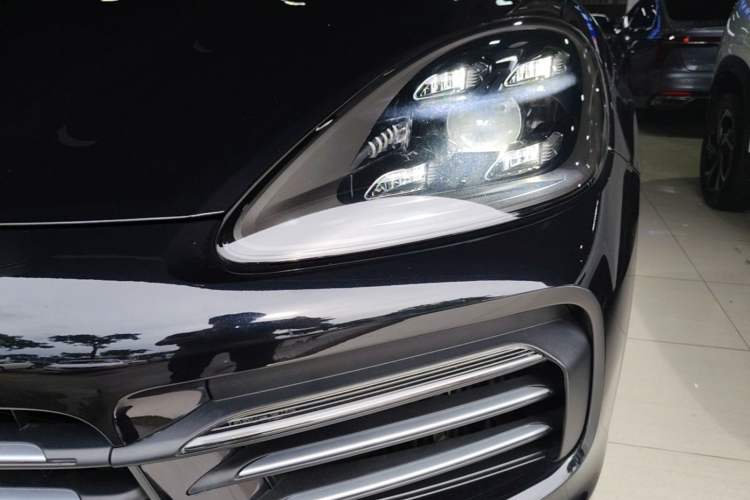Used Porsche Cayenne 2019 Cayenne 3.0T Left Front Headlight