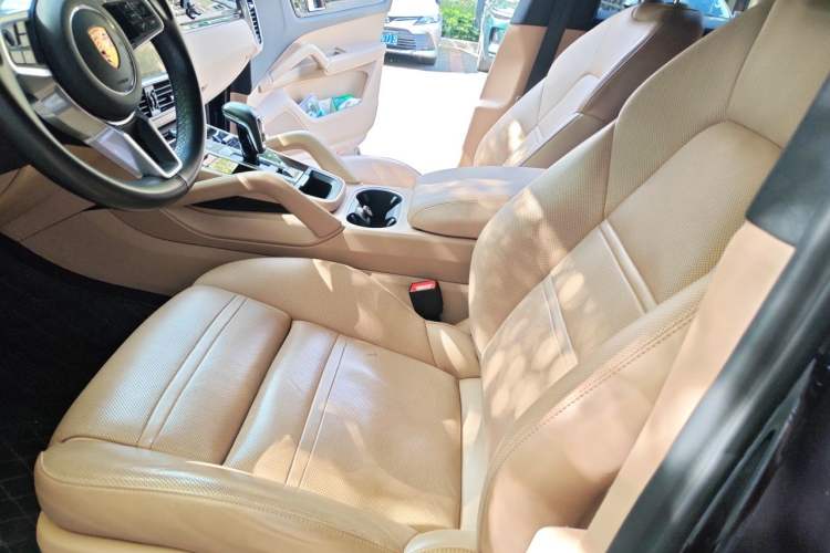 Used Porsche Cayenne 2019 Cayenne 3.0T Left Front Seat