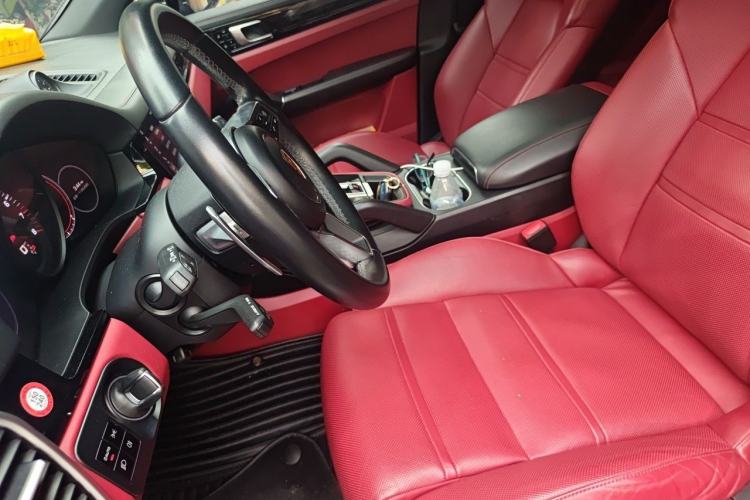 Used Porsche Cayenne 2019 Cayenne 3.0T Left Front Seat