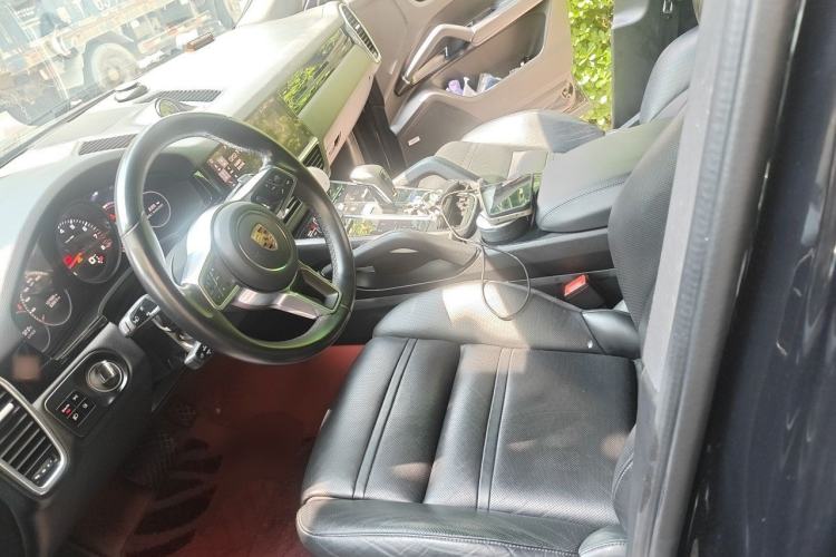 Used Porsche Cayenne 2019 Cayenne 3.0T Left Front Seat