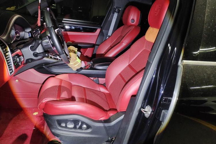 Used Porsche Cayenne 2019 Cayenne 3.0T Left Front Seat