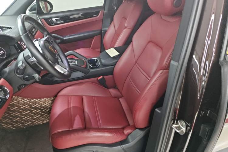 Used Porsche Cayenne 2019 Cayenne 3.0T Left Front Seat