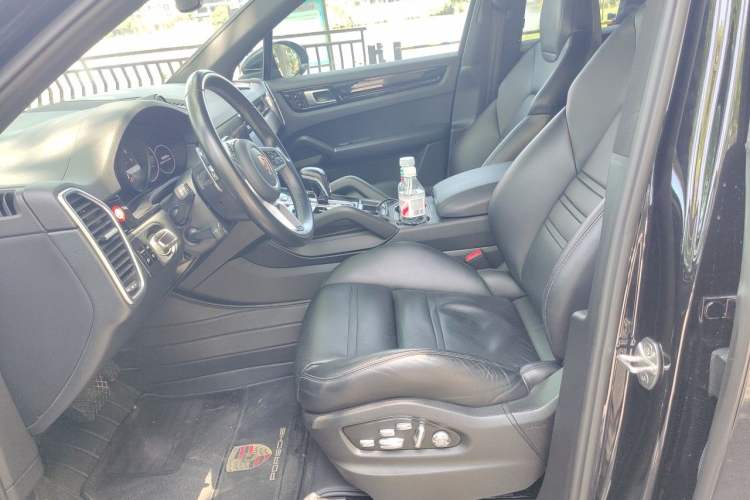 Used Porsche Cayenne 2019 Cayenne 3.0T Left Front Seat