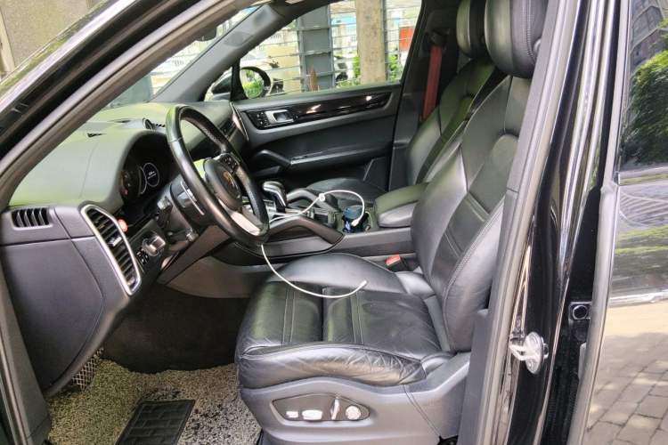 Used Porsche Cayenne 2019 Cayenne 3.0T Left Front Seat