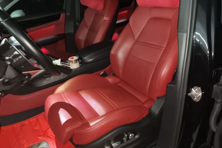 Used Porsche Cayenne 2019 Cayenne 3.0T Left Front Seat