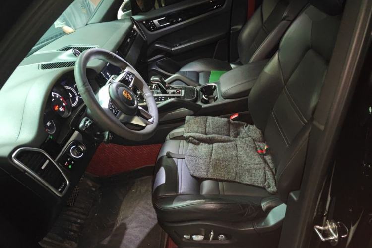 Used Porsche Cayenne 2019 Cayenne 3.0T Left Front Seat