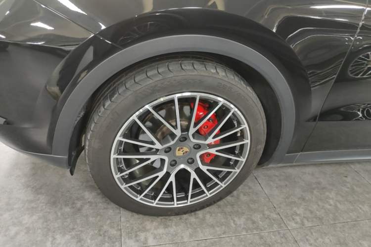 Used Porsche Cayenne 2019 Cayenne 3.0T Left Front Wheel Hub