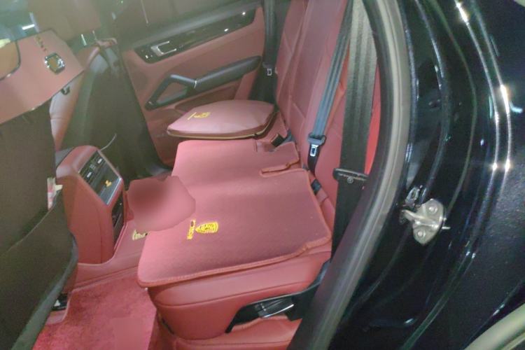 Used Porsche Cayenne 2019 Cayenne 3.0T Left Rear Seat