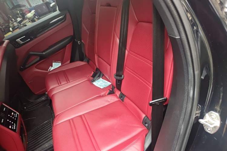 Used Porsche Cayenne 2019 Cayenne 3.0T Left Rear Seat